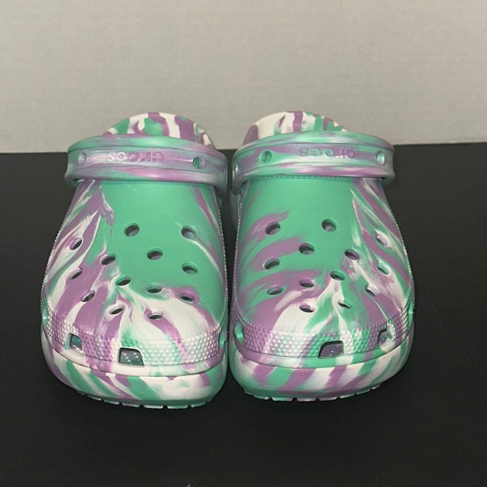 Crocs green and purple platform marbled clog